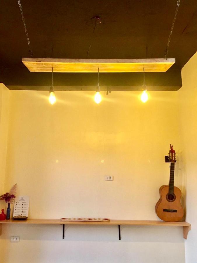 Bangcusay Location One Eighty B&B 외부 사진